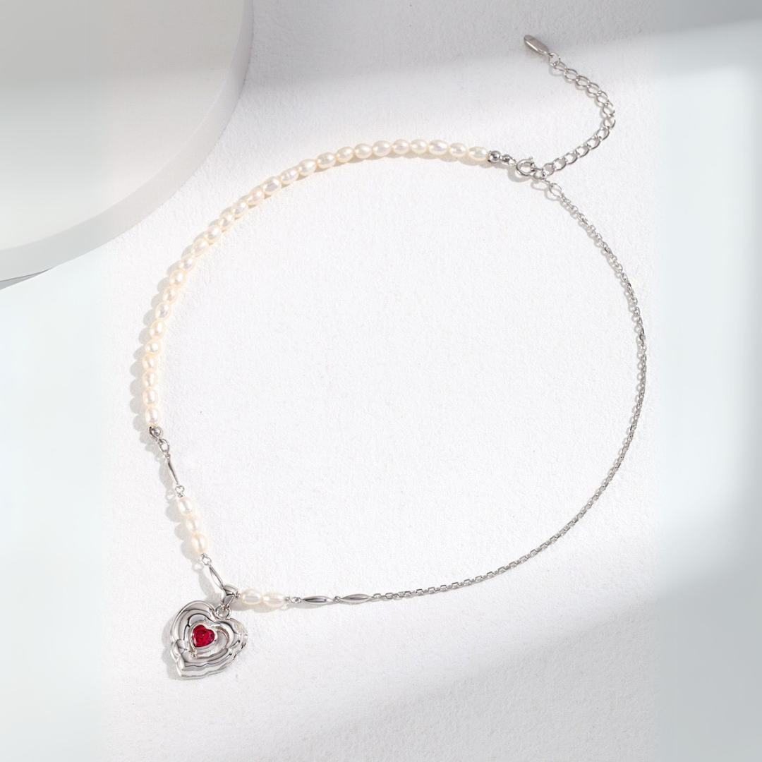 Elegant Heart With Pearl Necklace